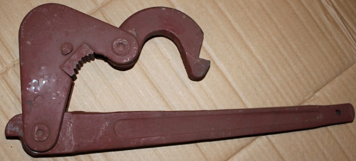 Ключ шарнирный для бурильных труб д.63,5